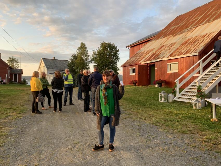 Marthe Lundby Espenes sørget for et "hei" og billett til kveldens trekning