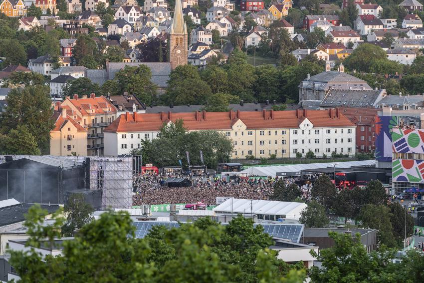 Oversiktsbilde av NEON-festivalen